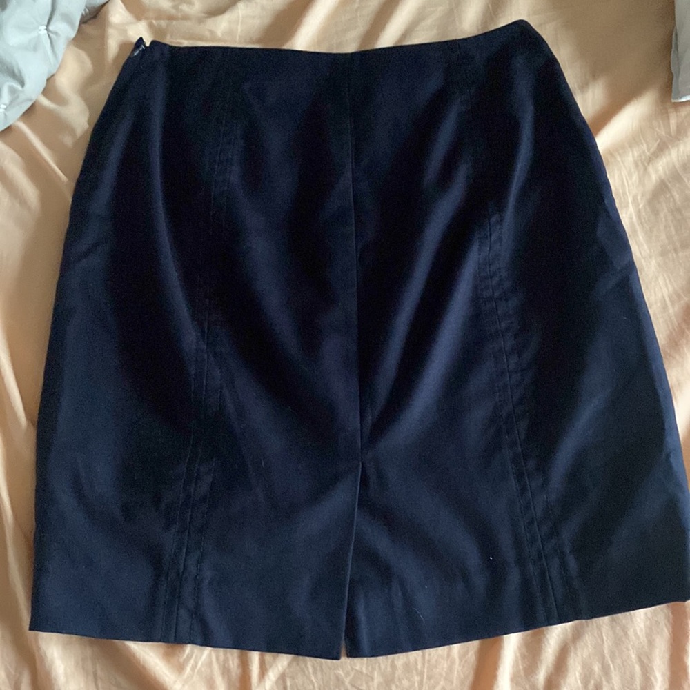 The Limited Navy Pencil Skirt - 8 - Picture 3 of 3